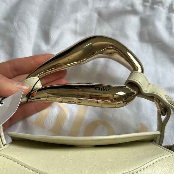 ✨ CHLOE kiss Leather Crossbody Bag - Picture 13 of 16